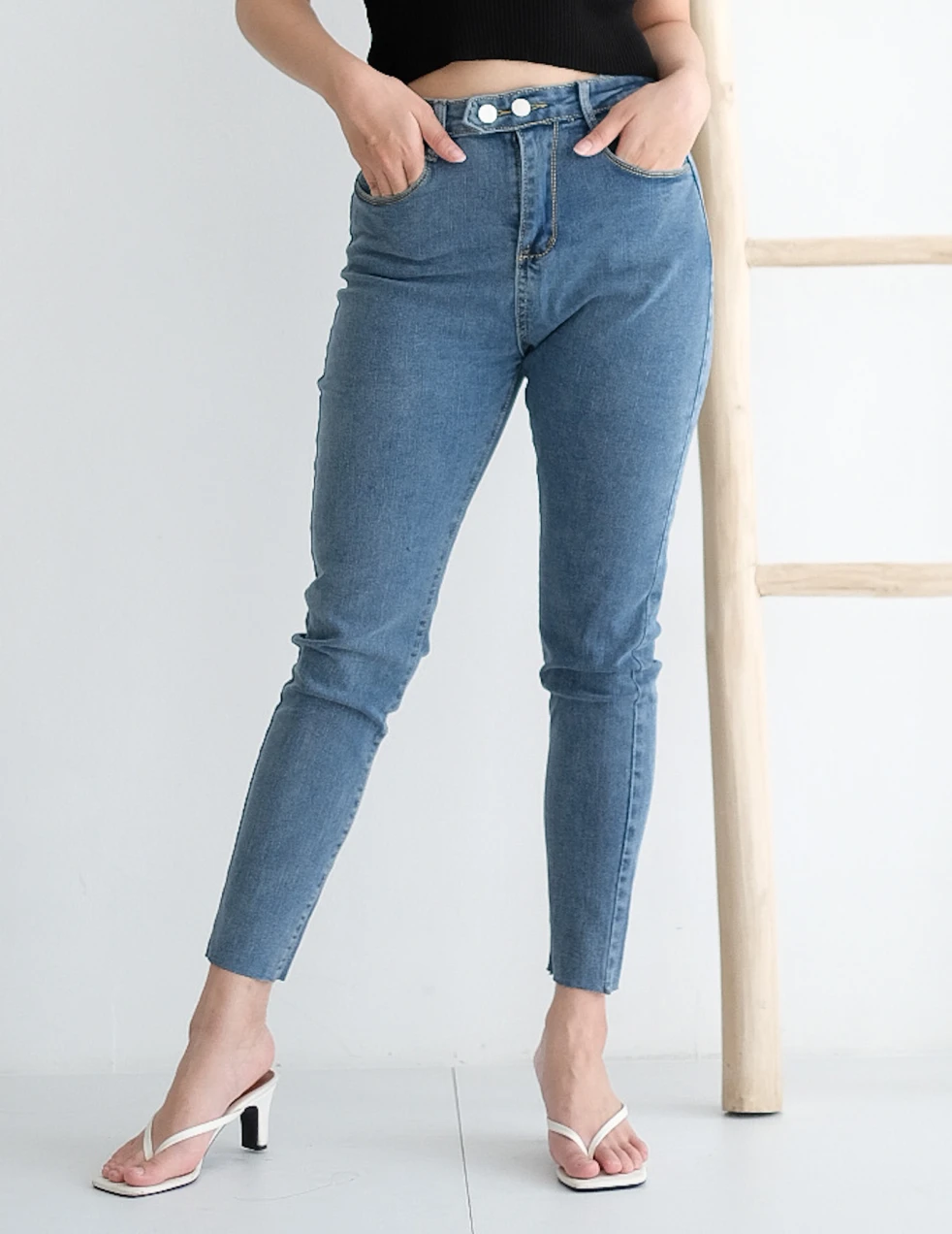 Jeans Emma Jeans - Blue 3 ~item/2023/3/28/emma_jeans_7